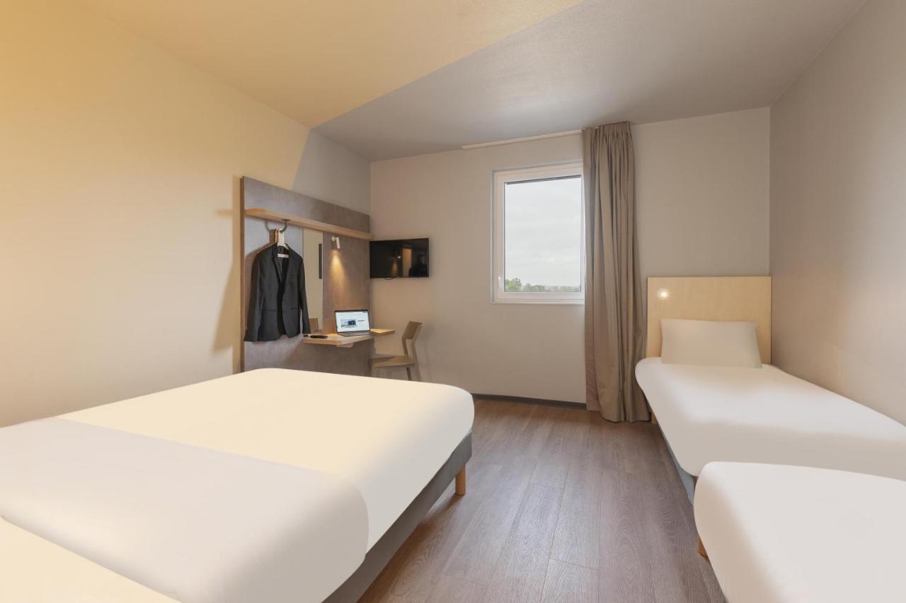 Ibis Budget Mont De Marsan Exterior photo